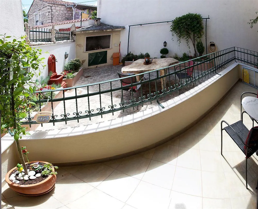 Apartment Villa Veli Varos Split Croatia