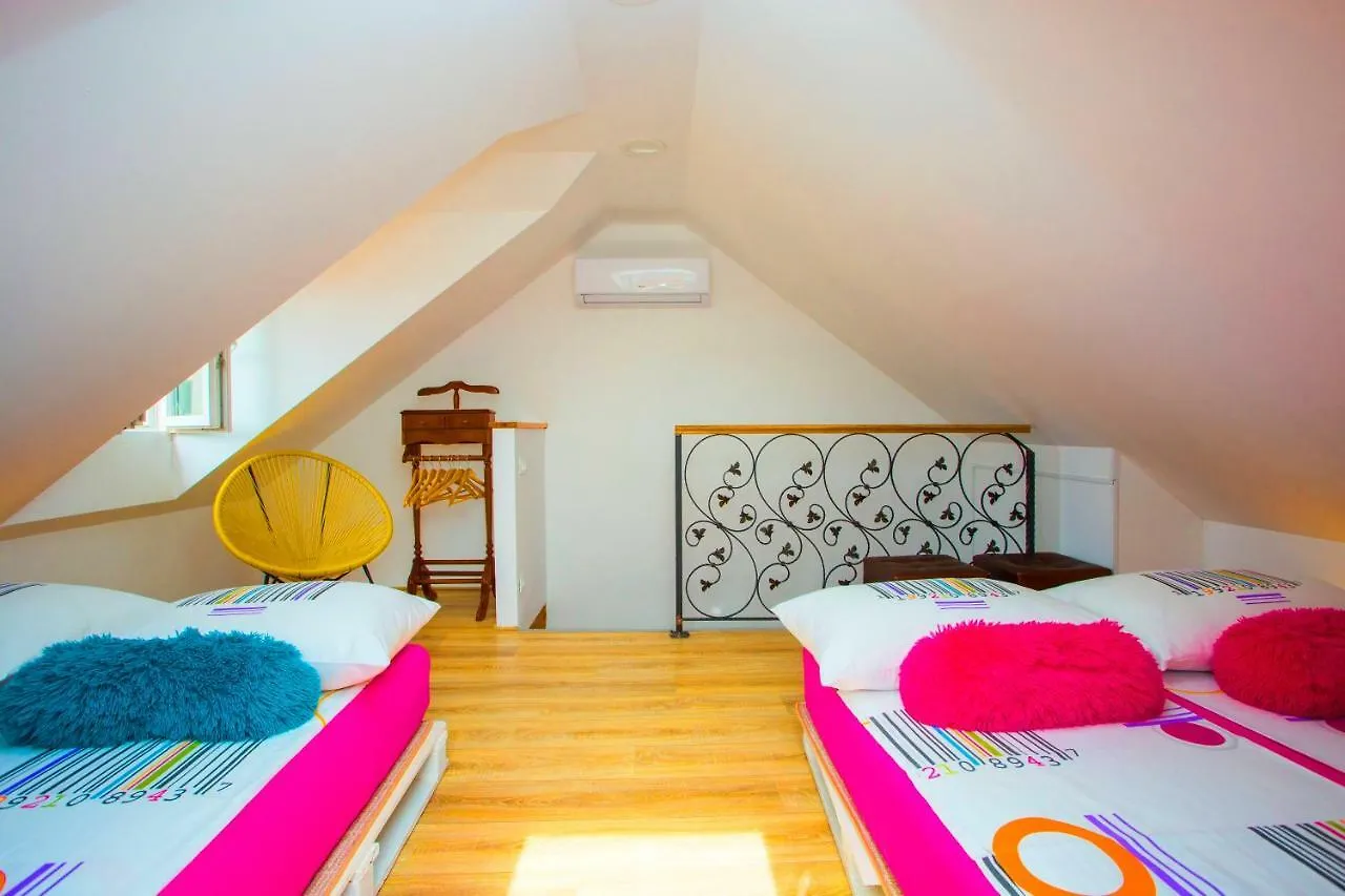 Villa Veli Varos Split 0*,  Croatia